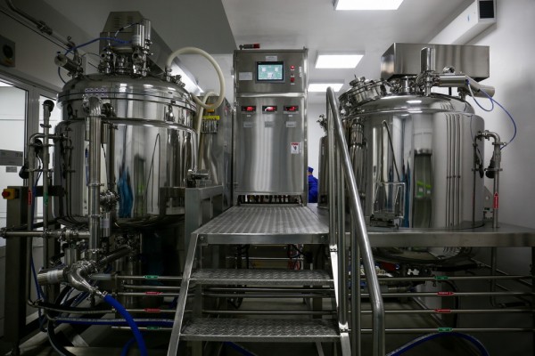 В&nbsp;150&nbsp;км от&nbsp;Новосибирска открыли огромное производство настоек и&nbsp;мазей