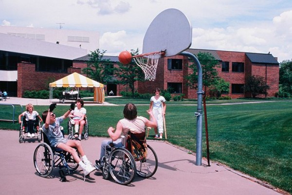 Уголовное дело возбудили из-за нарушения прав инвалида-колясочника в Новосибирске Уголовное дело возбудили из-за нарушения прав инвалида-колясочника в Новосибирске