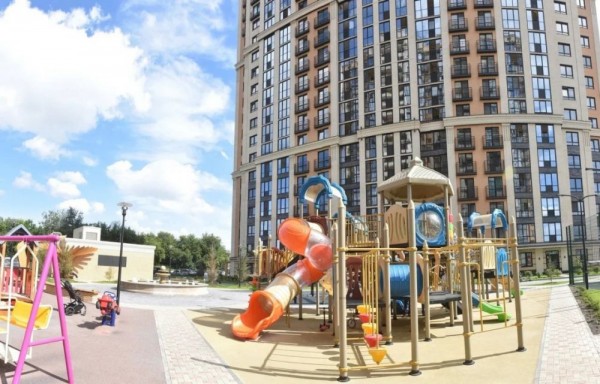 Как меняются придомовые территории в Новосибирске