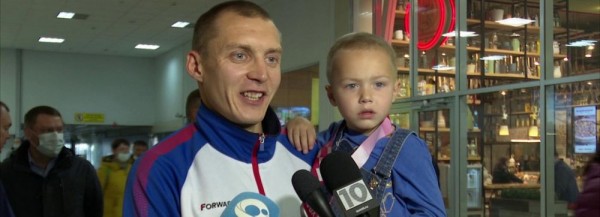 &laquo;Безумно, супер!&raquo;: паралимпийца Кулятина встретили в&nbsp;Новосибирске