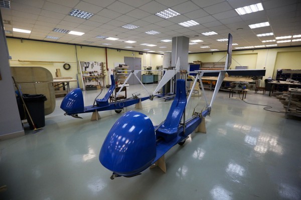 Мне бы в небо: как работает планерная школа для детей в Новосибирске Мне бы в небо: как работает планерная школа для детей в Новосибирске