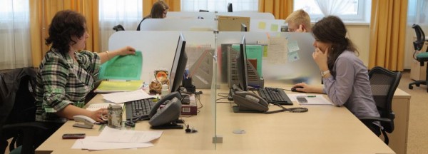 Четыре офисные красотки из Новосибирска поборются за 2 млн рублей Четыре офисные красотки из Новосибирска поборются за 2 млн рублей