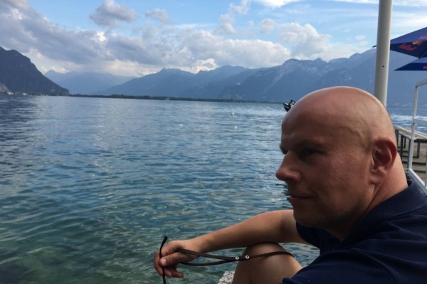 Помочь нельзя игнорировать: как работает донорство костного мозга