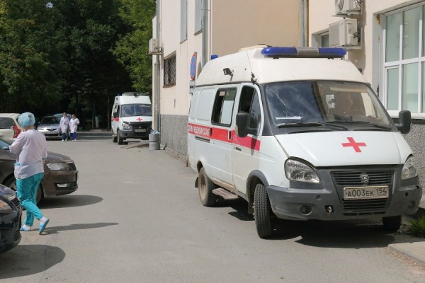 Рекорд по суточной смертности от коронавируса вновь зафиксирован в Новосибирской области