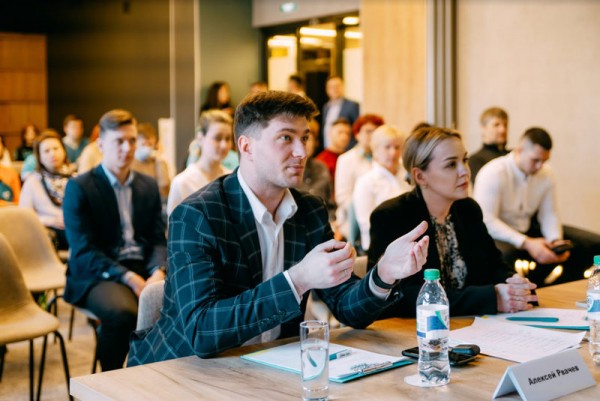 Новые люди раскрасят детские поликлиники в Новосибирске
Новые люди раскрасят детские поликлиники в Новосибирске