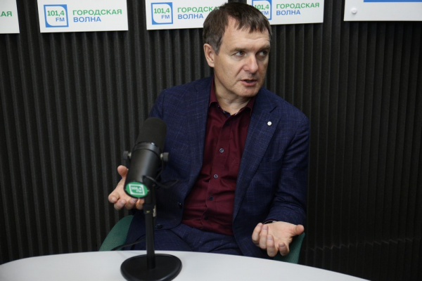 Вечерний разговор: умные остановки, обновление Маркса и&nbsp;позитивные бани