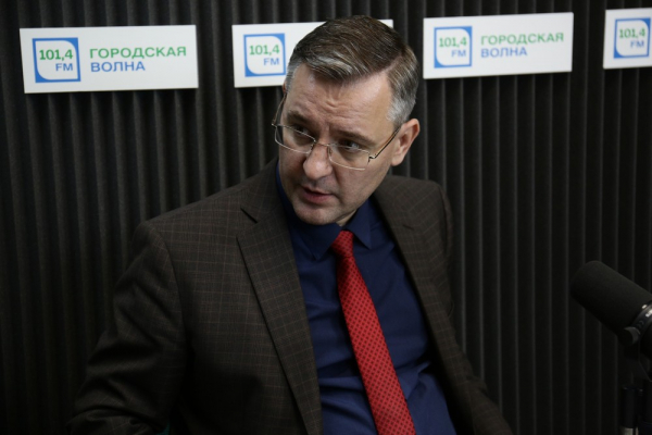 Вечерний разговор: умные остановки, обновление Маркса и&nbsp;позитивные бани