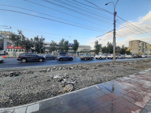 В Новосибирске призвали наказать виновных в уничтожении парковочных карманов на Вокзальной магистрали