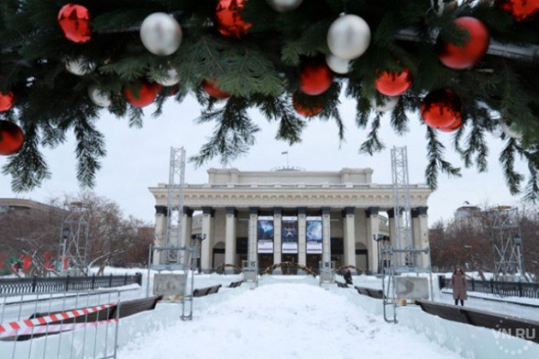 Главный каток Новосибирска примет традиционную форму зимой-2022