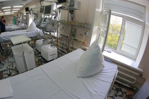 Новорожденный ребенок умер от COVID-19 в Новосибирской области