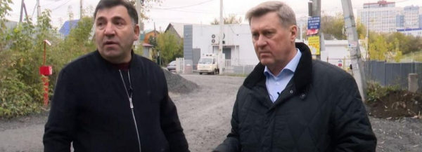 Анатолий Локоть указал дорожным рабочим на&nbsp;лужи в&nbsp;частном секторе