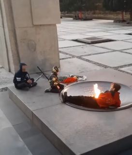 В Новосибирске по сообщению средств массовой информации о неправомерных действиях подростков на Монументе Славы организована доследственная проверка В Новосибирске по сообщению средств массовой информации о неправомерных действиях подростков на Монументе Славы организована доследственная проверка