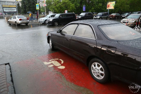 Ликвидация парковок и запрет остановок в Новосибирске. Опубликован полный перечень улиц