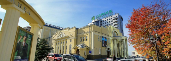 Питерский мюзикл &laquo;Дорогой мистер Смит&raquo; собрал аншлаг в&nbsp;Новосибирске