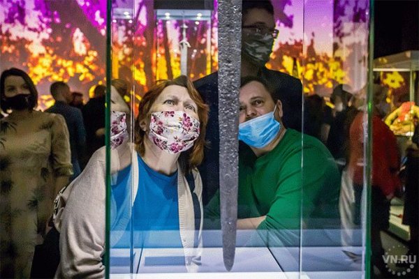 Оружие Сибири за последние 4 тысячи лет собрали на выставке в Краеведческом музее