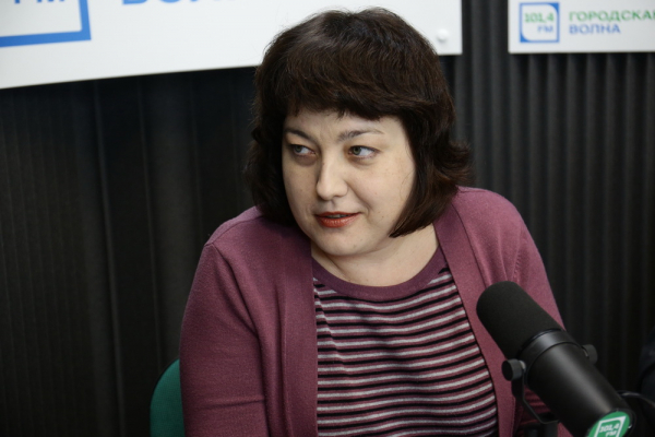 Вечерний разговор: строительство школ, путёвки в&nbsp;детсад и&nbsp;зарплата охраны