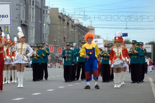 Автору Городовичка&nbsp;&mdash; 70&nbsp;лет: каким видит Новосибирск Владимир Шамов