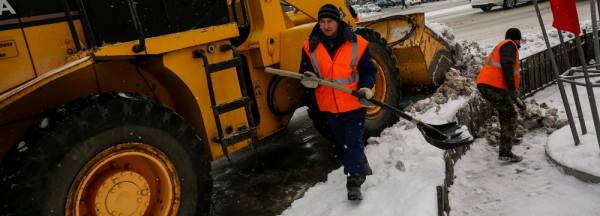 Где будут убирать снег 12&nbsp;ноября в&nbsp;Новосибирске&nbsp;&mdash; список улиц