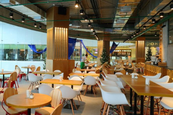 &laquo;Бьём тревогу&raquo;: омские рестораторы попросили у властей отмены QR-кодов