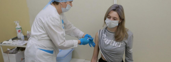 Спрос на&nbsp;прививку от&nbsp;COVID-19 вырос в&nbsp;пять раз в&nbsp;Новосибирской области