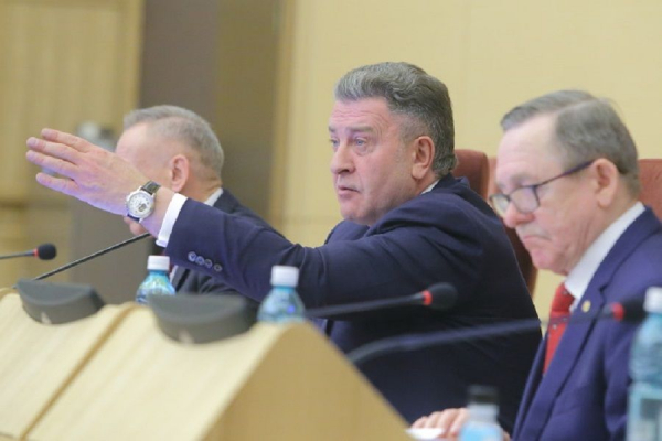 Депутаты новосибирского Заксобрания устроили разнос правительству области из-за мусорного оператора Депутаты новосибирского Заксобрания устроили разнос правительству области из-за мусорного оператора