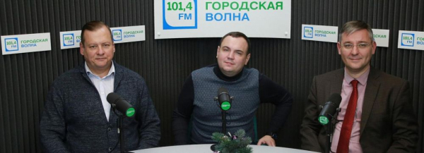 Вечерний разговор: лишняя реклама, чёрные вывески и гирлянды круглый год Вечерний разговор: лишняя реклама, чёрные вывески и гирлянды круглый год