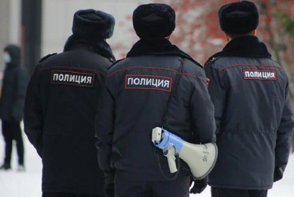 В Новосибирске экс-полицейский брал взятки &laquo;Роллтоном&raquo;