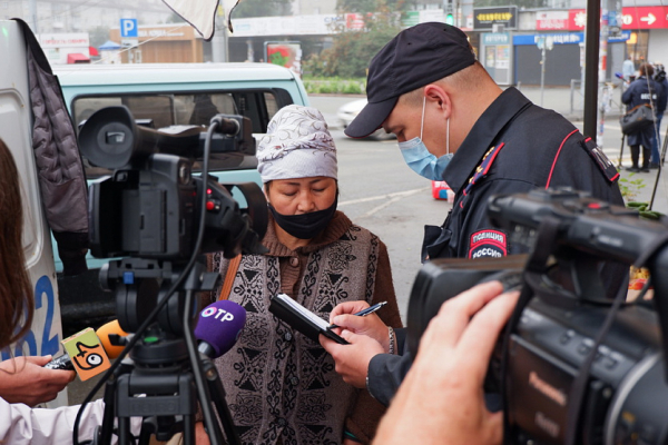 Мэр отвечает: рекордный бюджет, подорожание проезда и&nbsp;белочки в&nbsp;парках