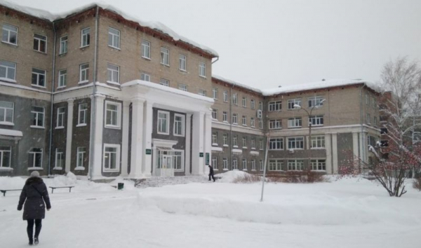 Заведующую отделением больницы №34 признали виновной в смерти несовершеннолетнего пациента