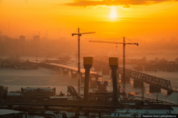 Пилон четвёртого моста подняли до&nbsp;верхней перемычки&nbsp;&mdash; впечатляющие фото