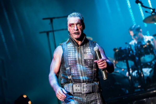 Жители Новокузнецка присоединились к протестам против концерта Линдеманна