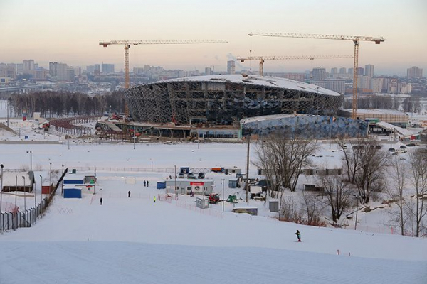 Анатолий Серышев посетил площадку строительства ледовой арены в Новосибирске - Континент Сибирь Online Анатолий Серышев посетил площадку строительства ледовой арены в Новосибирске - Континент Сибирь Online