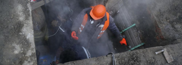 Улицу Курчатова раскопали до 17 марта из-за реконструкции теплосети Улицу Курчатова раскопали до 17 марта из-за реконструкции теплосети