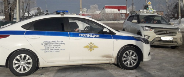 Сотрудники Госавтоинспекции контролируют безопасность перевозки детей Сотрудники Госавтоинспекции контролируют безопасность перевозки детей