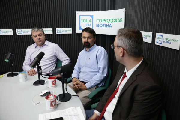 Вечерний разговор на&nbsp;&laquo;Городской волне&raquo;: лучшие выпуски 2021 года