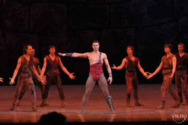 Уволенный Роман Полковников вернулся в Новосибирский оперный театр