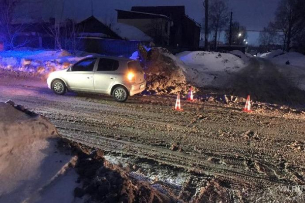 Школьник в Новосибирске перебегал улицу Дунайскую и попал в ДТП