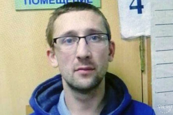 Три грабежа за час - грабителя интеллигентного вида задержали в Новосибирске Три грабежа за час - грабителя интеллигентного вида задержали в Новосибирске