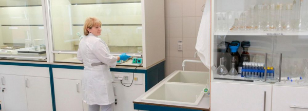 Омикрон добрался до Сибири: он в семь раз быстрее других штаммов Омикрон добрался до Сибири: он в семь раз быстрее других штаммов