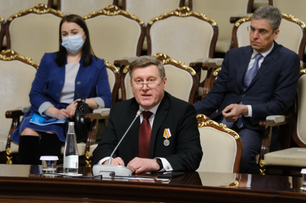 Мэр Локоть: &laquo;Признание независимости ЛНР и&nbsp;ДНР&nbsp;&mdash; справедливое решение&raquo;