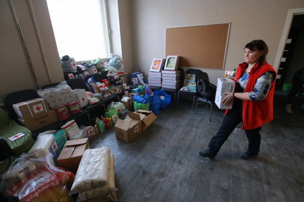 Что несут новосибирцы в&nbsp;пункты помощи беженцам из&nbsp;Донбасса