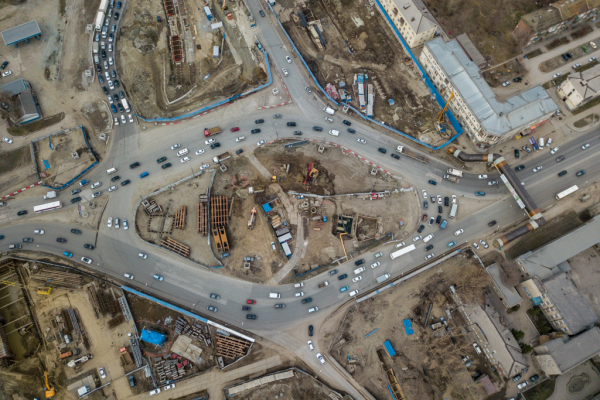 Пролетая над четвёртым мостом: как выглядит главная стройка Новосибирска