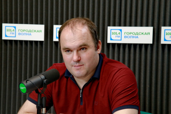 Вечерний разговор: доска позора, раздутые сметы и старый коллектор