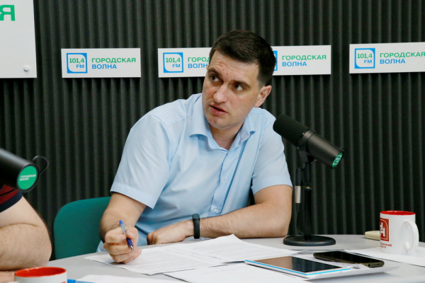 Вечерний разговор: доска позора, раздутые сметы и старый коллектор