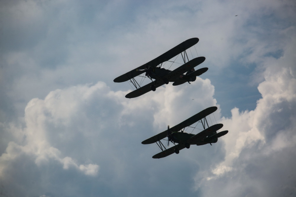 110 тысяч зрителей и&nbsp;мёртвая петля: фантастические кадры с&nbsp;авиашоу в&nbsp;Мочище