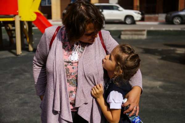 «Прорвёмся»: как живёт мать пятерых детей, потерявшая мужа «Прорвёмся»: как живёт мать пятерых детей, потерявшая мужа