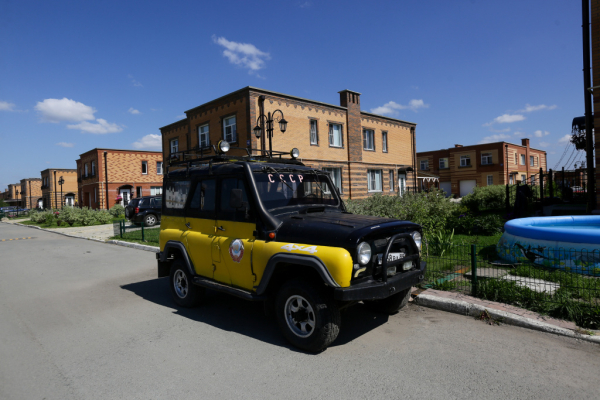 Миниатюрные коттеджи и&nbsp;зеркальные свечки&nbsp;&mdash; как растёт новая Затулинка