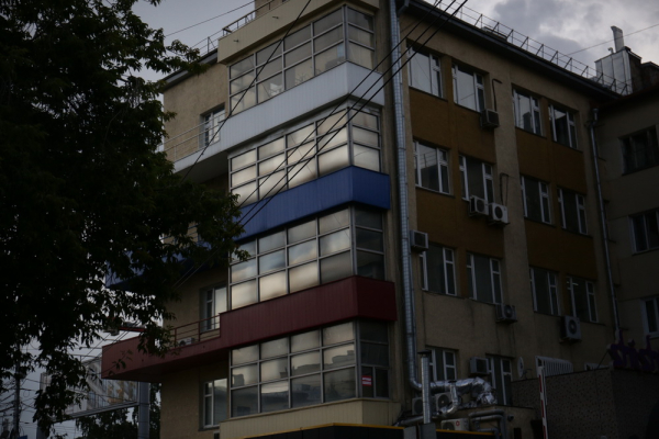 Афиша выходных: шоу каскадёров, гаражка и&nbsp;новоселье у&nbsp;мишек