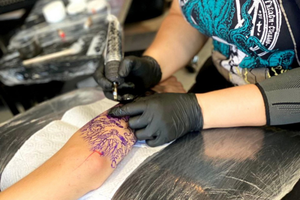 Думать некогда: какие тату делают мобилизованные перед отправкой на&nbsp;СВО