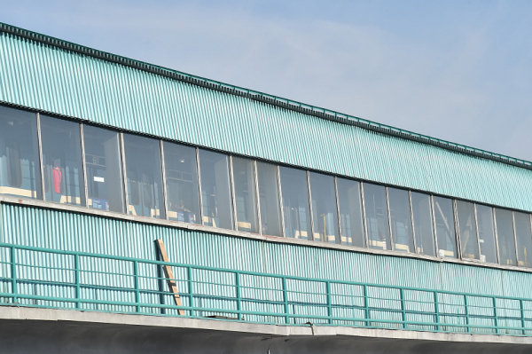 Остекление эстакады метромоста в&nbsp;Новосибирске заменят к&nbsp;концу октября